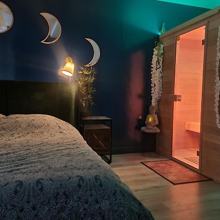 Sauna & Detente - Suite Privee - Tours - Netflix Bagian luar foto